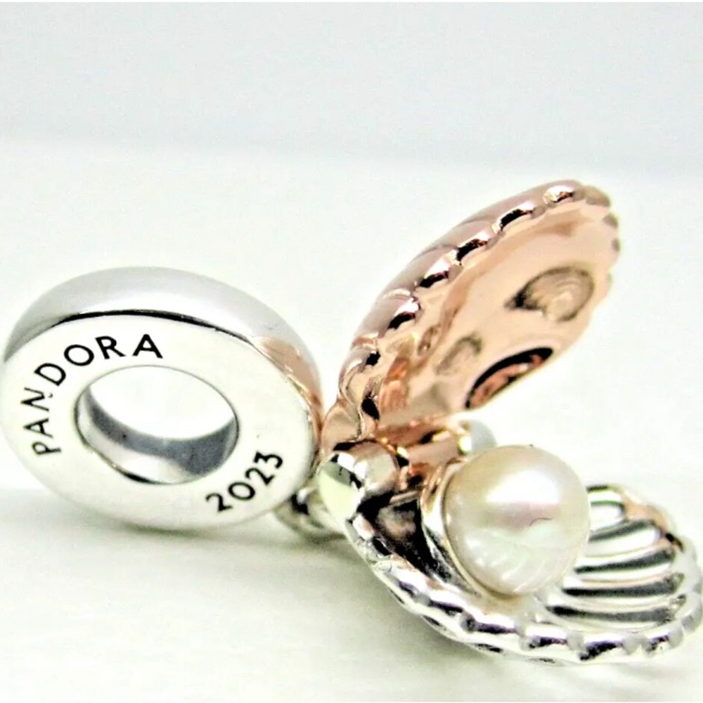 PANDORA Sea Shell & Treated Pearl Rose Gold-Plated Charm